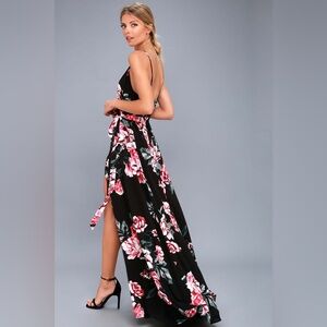 NWT Lulus Floral Flirtation Black Floral Print Wrap Maxi